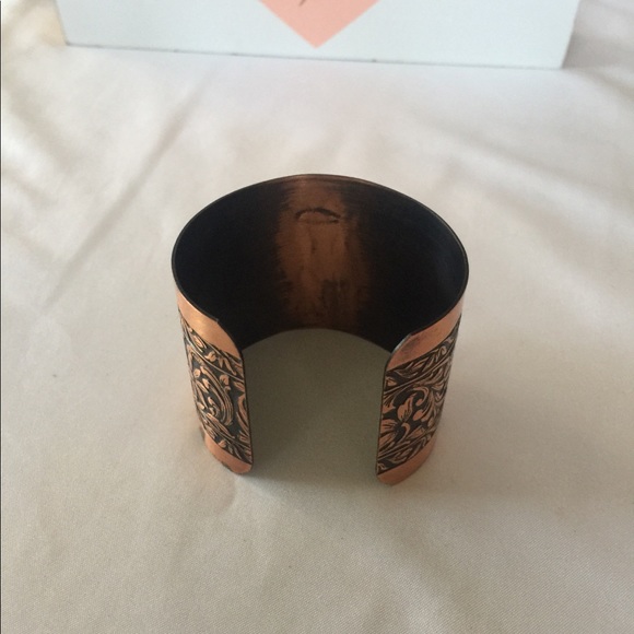 Copper Craft Guild Vintage Wide Copper Cuff - Picture 6 of 6